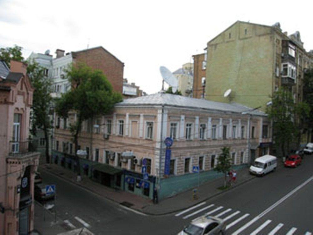 Hostel Kreschatik Kyiv Exterior foto